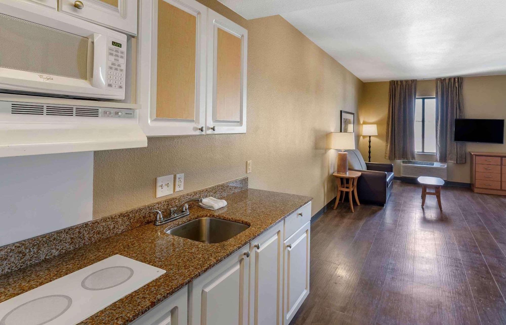 Extended Stay America Suites - San Rafael - Francisco Blvd East Extérieur photo